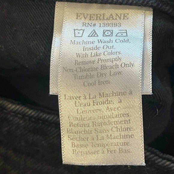 Everlane The Curvy Cheeky Women's Jeans, Washed Black , 26 Crop, High Waisted - Picture 6 of 15